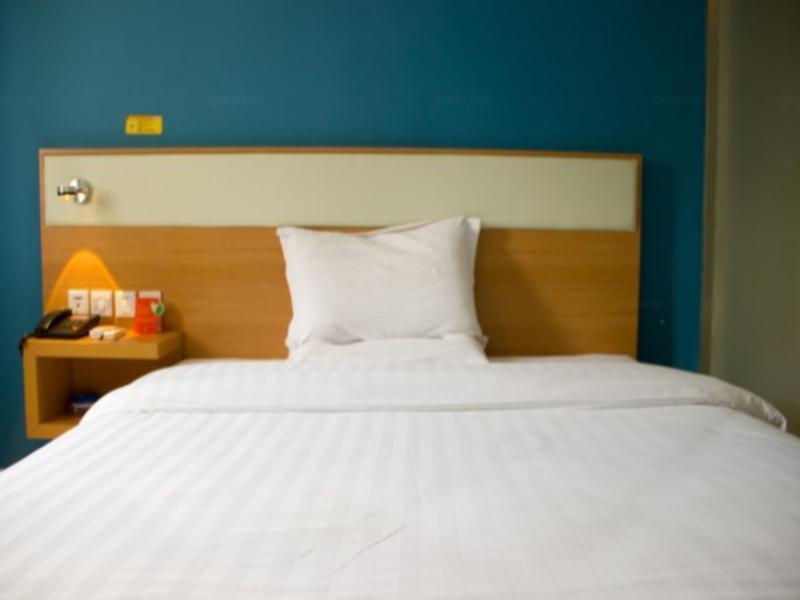 7Days Inn Guangzhou Baiyun International Airport Renhezhen Εξωτερικό φωτογραφία