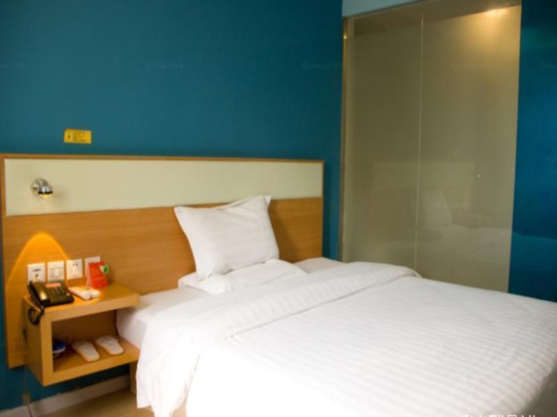 7Days Inn Guangzhou Baiyun International Airport Renhezhen Εξωτερικό φωτογραφία
